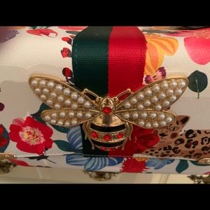 Bee Floral Purse & Wallet